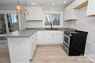 67 Fairlane Dr, Waynesville, NC 28786 - Photo 16