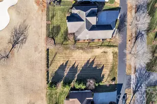 3708 Rock Bridge Dr NE, Conover, NC 28613 - Photo 30