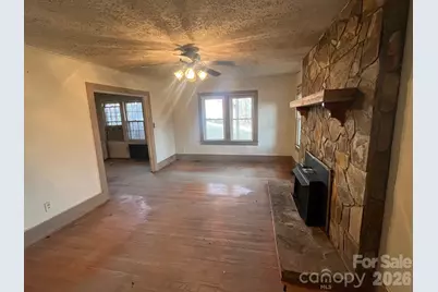 5167 US 221 Highway N, Marion, NC 28752 - Photo 10