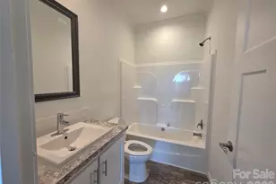 1009 E Airline St, Gastonia, NC 28054 - Photo 8