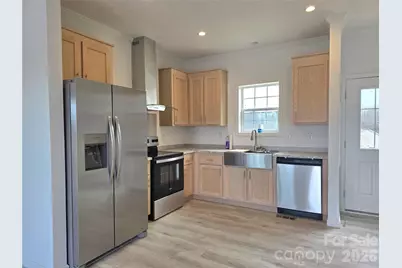 1009 E Airline Street, Gastonia, NC 28054 - Photo 12