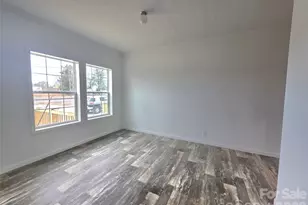 1009 E Airline St, Gastonia, NC 28054 - Photo 6