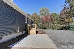 1603 Bull Creek Rd, Marshall, NC 28753 - Photo 30