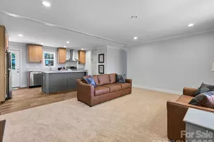 1603 Bull Creek Rd, Marshall, NC 28753 - Photo 12