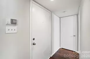 4948 Sardis Rd, Charlotte, NC 28270 - Photo 4