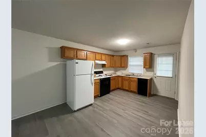 5194 Leigh Lane, Hickory, NC 28602 - Photo 4