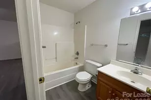 5194 Leigh Ln, Hickory, NC 28602 - Photo 6