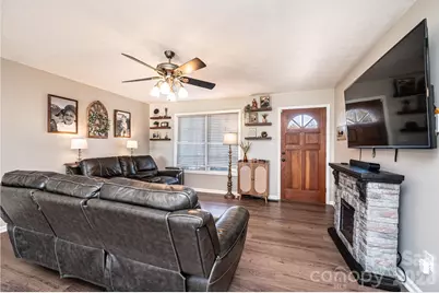 1355 Millrace Drive, Conover, NC 28613 - Photo 8