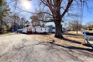 1116 Montgomery Ave, Albemarle, NC 28001 - Photo 4