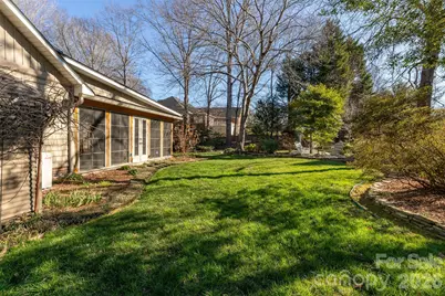 1305 Merrimont Avenue, Kings Mountain, NC 28086 - Photo 2