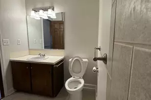 1616 Oak Trail Ln, Charlotte, NC 28216 - Photo 16