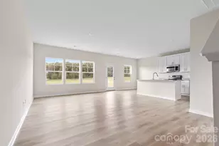 132 Red Cedar Ln, Statesville, NC 28625 - Photo 2