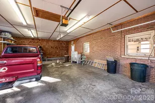 100 Carswell St, Valdese, NC 28690 - Photo 26