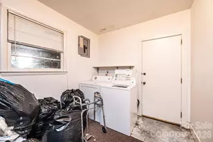 100 Carswell St, Valdese, NC 28690 - Photo 24