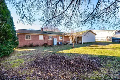 100 Carswell Street, Valdese, NC 28690 - Photo 14