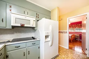 100 Carswell St, Valdese, NC 28690 - Photo 38