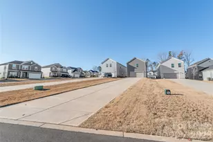 4059 Armstrong Farm Dr, Belmont, NC 28012 - Photo 32