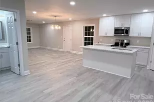 124 Peace Ln, Mooresville, NC 28115 - Photo 18