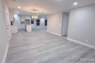 124 Peace Ln, Mooresville, NC 28115 - Photo 4