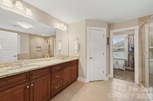 805 E 20th St, Charlotte, NC 28205 - Photo 20