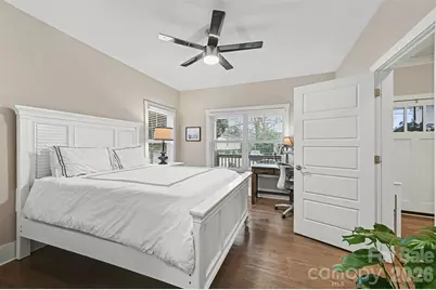 805 E 20th Street, Charlotte, NC 28205 - Photo 14