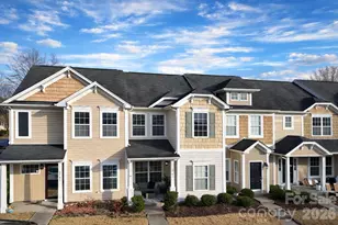 2709 Grain Mill Ln, Charlotte, NC 28214 - Photo 2