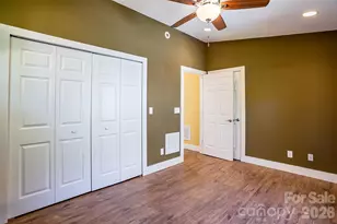 12 Crestwood Ln, Candler, NC 28715 - Photo 24