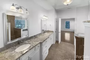 7628 Windsor Forest Pl, Harrisburg, NC 28075 - Photo 12