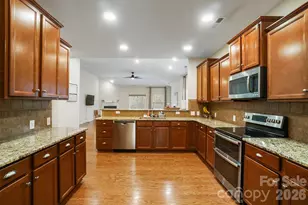 8023 Goodall Ct, Mint Hill, NC 28227 - Photo 4