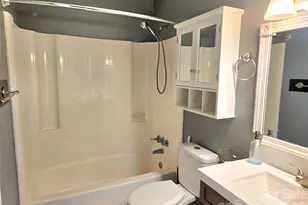 210 King George Ln, Gastonia, NC 28056 - Photo 14