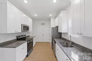 1120 7th St, Statesville, NC 28677 - Photo 1