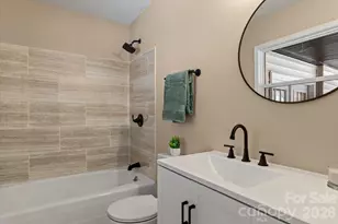 1090 Shalimar Dr, Winston Salem, NC 27107 - Photo 18