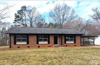 1090 Shalimar Drive, Winston Salem, NC 27107 - Photo 1