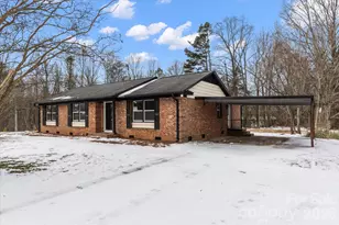 1090 Shalimar Dr, Winston Salem, NC 27107 - Photo 34