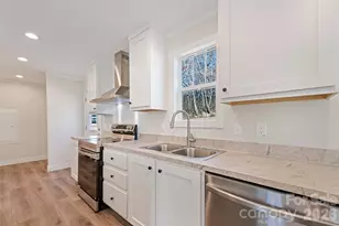 77 Geiranger Dr, Clyde, NC 28721 - Photo 8