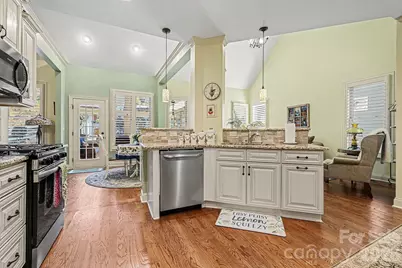 1694 Avalon Drive, Rock Hill, SC 29730 - Photo 10