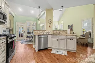 1694 Avalon Dr, Rock Hill, SC 29730 - Photo 10