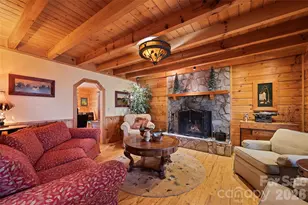270 Admiration Ct, Waynesville, NC 28785 - Photo 10
