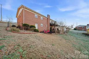 6719 Lakeview Terrace, Hickory, NC 28601 - Photo 12