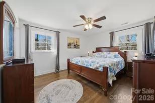 6719 Lakeview Terrace, Hickory, NC 28601 - Photo 18