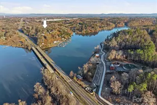 6719 Lakeview Terrace, Hickory, NC 28601 - Photo 4