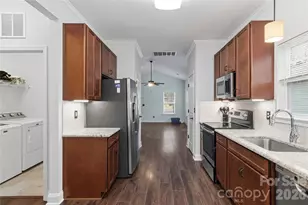 290 Tipperary Ln, Winston Salem, NC 27104 - Photo 8