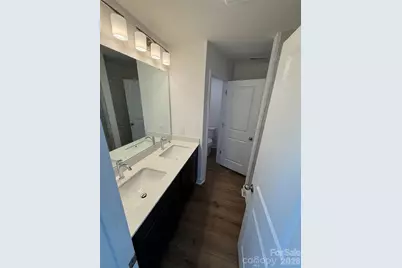 2221 Gladwyne Place, Charlotte, NC 28269 - Photo 16