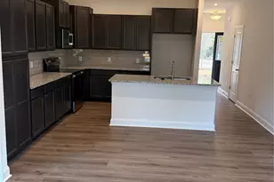 2221 Gladwyne Place, Charlotte, NC 28269 - Photo 4