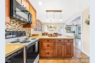 104 Campground Road, Hendersonville, NC 28791 - Photo 4