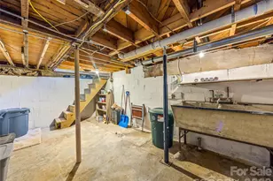 104 Campground Rd, Hendersonville, NC 28791 - Photo 22