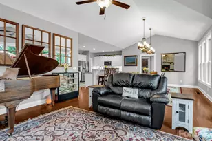 26 Balsam High Rd, Biltmore Lake, NC 28715 - Photo 10