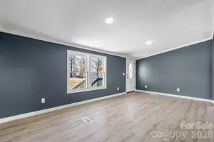 1737 Bush Dr, Conover, NC 28613 - Photo 4