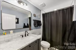 11516 Glowing Star Dr, Charlotte, NC 28215 - Photo 32