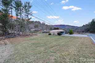 1280 Hamburg Rd, Bakersville, NC 28705 - Photo 24